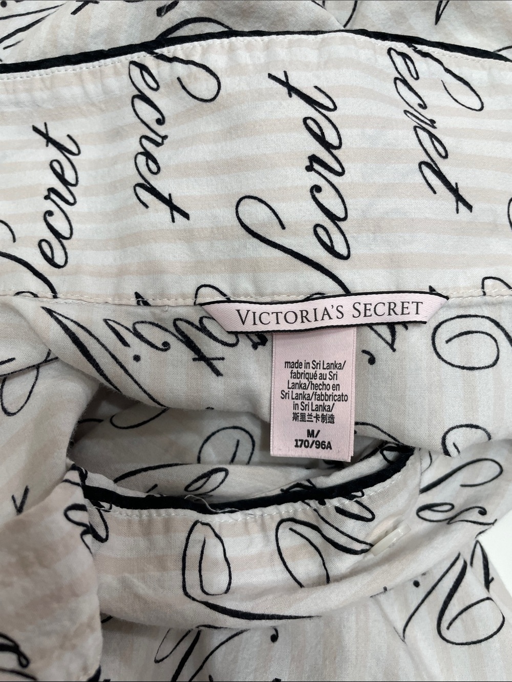 Victoria's Secret Ivory & Pink Nightshirt with Black Script - Picture 4 of 4